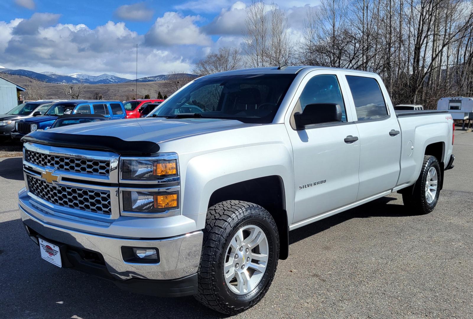 2014 Silver /Gray Chevrolet Silverado 1500 LT (3GCUKRECXEG) with an 5.3L V8 engine, 6 Speed Auto transmission, located at 450 N Russell, Missoula, MT, 59801, (406) 543-6600, 46.874496, -114.017433 - Nice 4WD. 5.3L V8. 6 Speed Automatic Transmission. Bose Sound System. Navigation. Bluetooth. Backup Camera. Remote Start. Power Drivers Seat. Towing. Rear Parking Sensors. - Photo#2